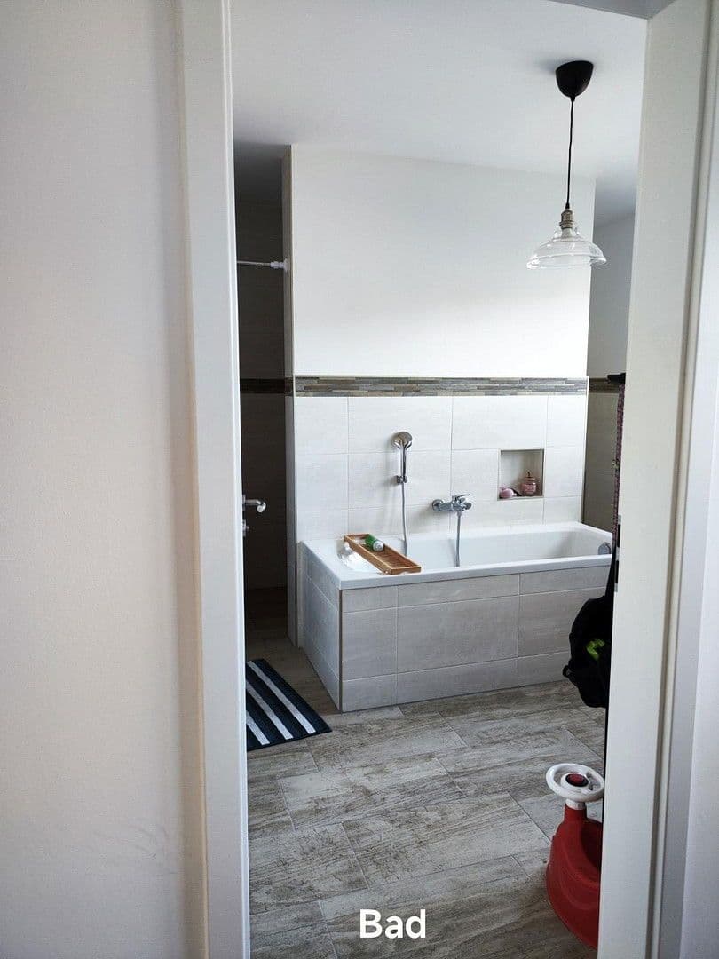 Pronájem domu 160 m², pozemek 650 m², Spandau, Berlín Pronájem domu 160 m², pozemek 650 m², Spandau, Berlín