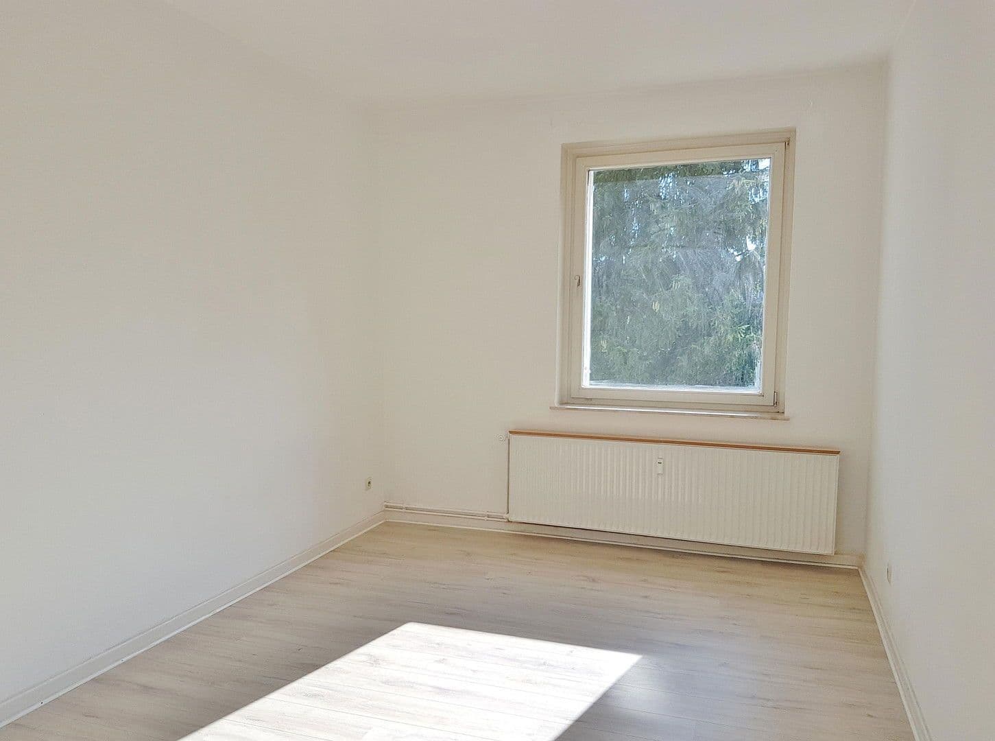 Pronájem bytu 2+1 60 m², Hildesheim, Dolní Sasko Pronájem bytu 2+1 60 m², Hildesheim, Dolní Sasko