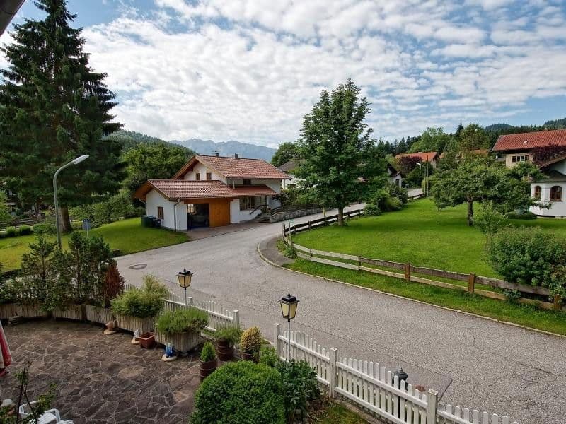 Prodej domu 330 m², pozemek 843 m², Kirchstrasse 22 / OT Sachrang, Aschau im Chiemgau, OT Sachrang, Bavorsko Prodej domu 330 m², pozemek 843 m², Kirchstrasse 22 / OT Sachrang, Aschau im Chiemgau, OT Sachrang, Bavorsko