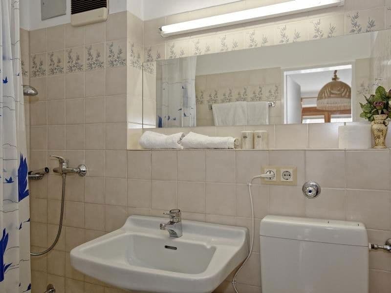 Prodej domu 330 m², pozemek 843 m², Kirchstrasse 22 / OT Sachrang, Aschau im Chiemgau, OT Sachrang, Bavorsko Prodej domu 330 m², pozemek 843 m², Kirchstrasse 22 / OT Sachrang, Aschau im Chiemgau, OT Sachrang, Bavorsko