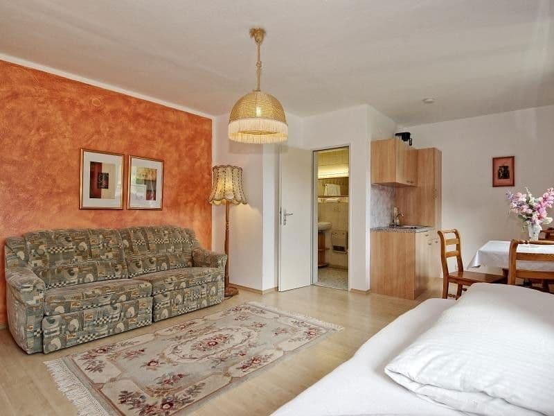 Prodej domu 330 m², pozemek 843 m², Kirchstrasse 22 / OT Sachrang, Aschau im Chiemgau, OT Sachrang, Bavorsko Prodej domu 330 m², pozemek 843 m², Kirchstrasse 22 / OT Sachrang, Aschau im Chiemgau, OT Sachrang, Bavorsko