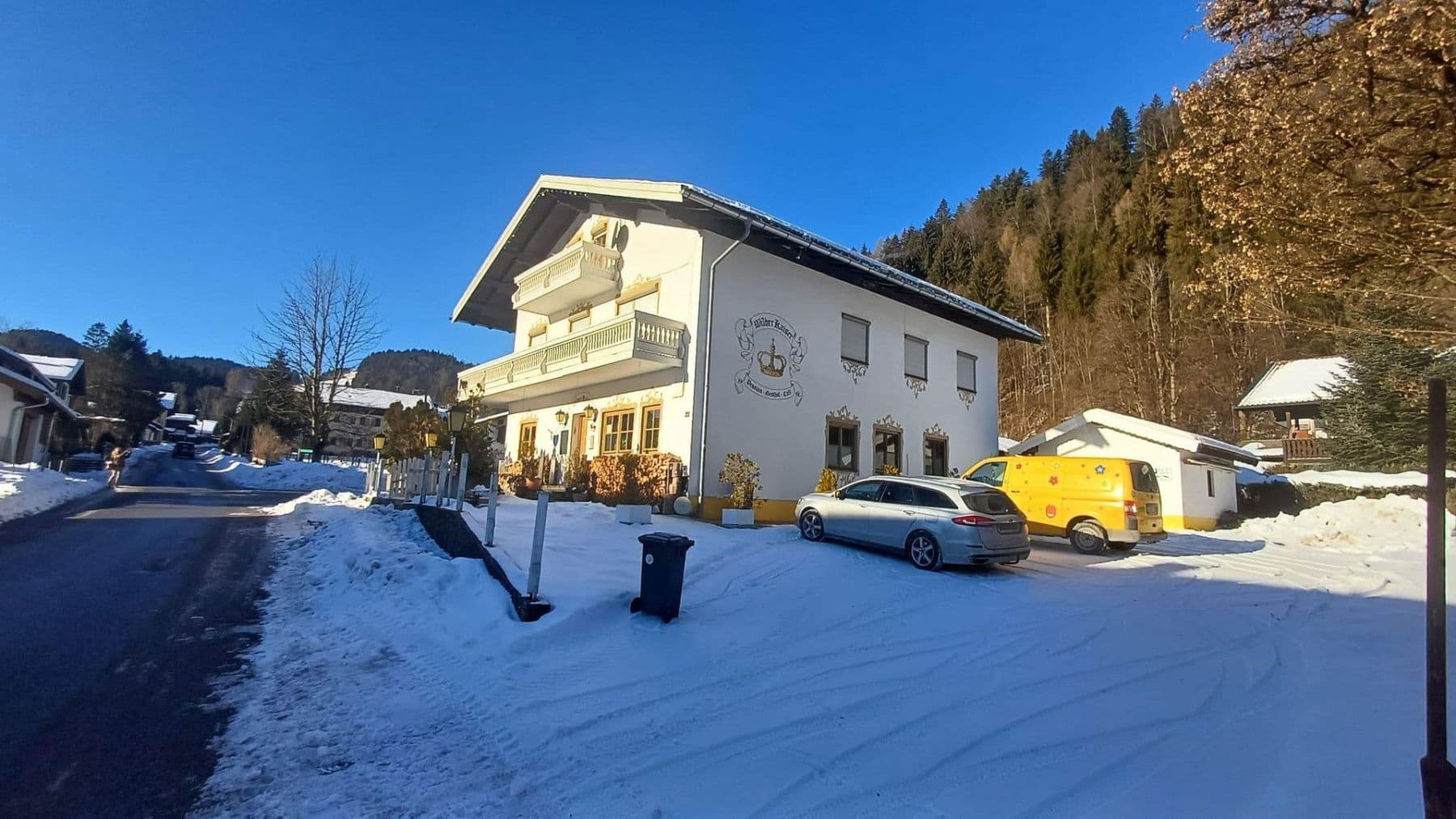 Prodej domu 330 m², pozemek 843 m², Kirchstrasse 22 / OT Sachrang, Aschau im Chiemgau, OT Sachrang, Bavorsko Prodej domu 330 m², pozemek 843 m², Kirchstrasse 22 / OT Sachrang, Aschau im Chiemgau, OT Sachrang, Bavorsko
