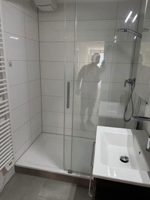 Pronájem bytu 5+1 122 m², Berg, Bavorsko Pronájem bytu 5+1 122 m², Berg, Bavorsko