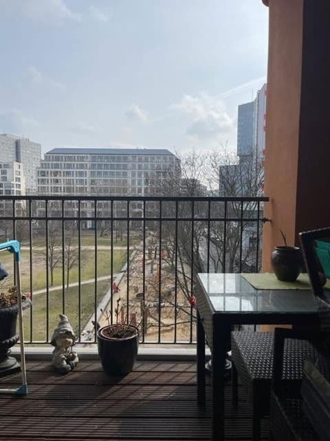 Prodej bytu 3+1 120 m², Berlin, Berlín Prodej bytu 3+1 120 m², Berlin, Berlín