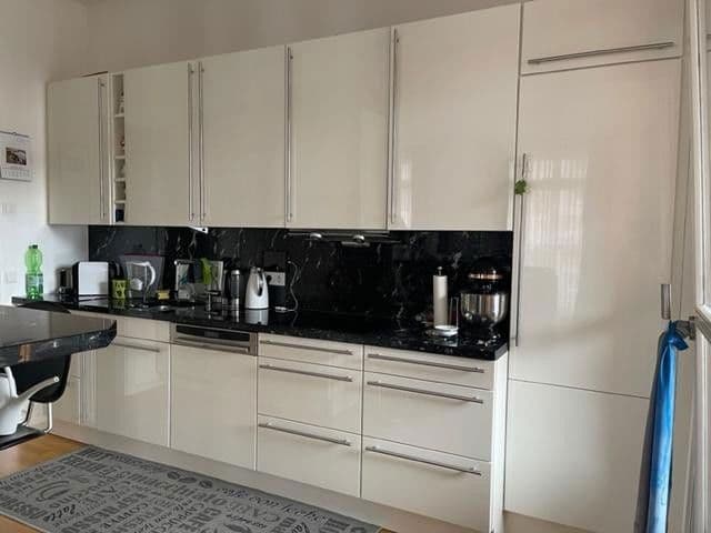 Prodej bytu 3+1 120 m², Berlin, Berlín Prodej bytu 3+1 120 m², Berlin, Berlín