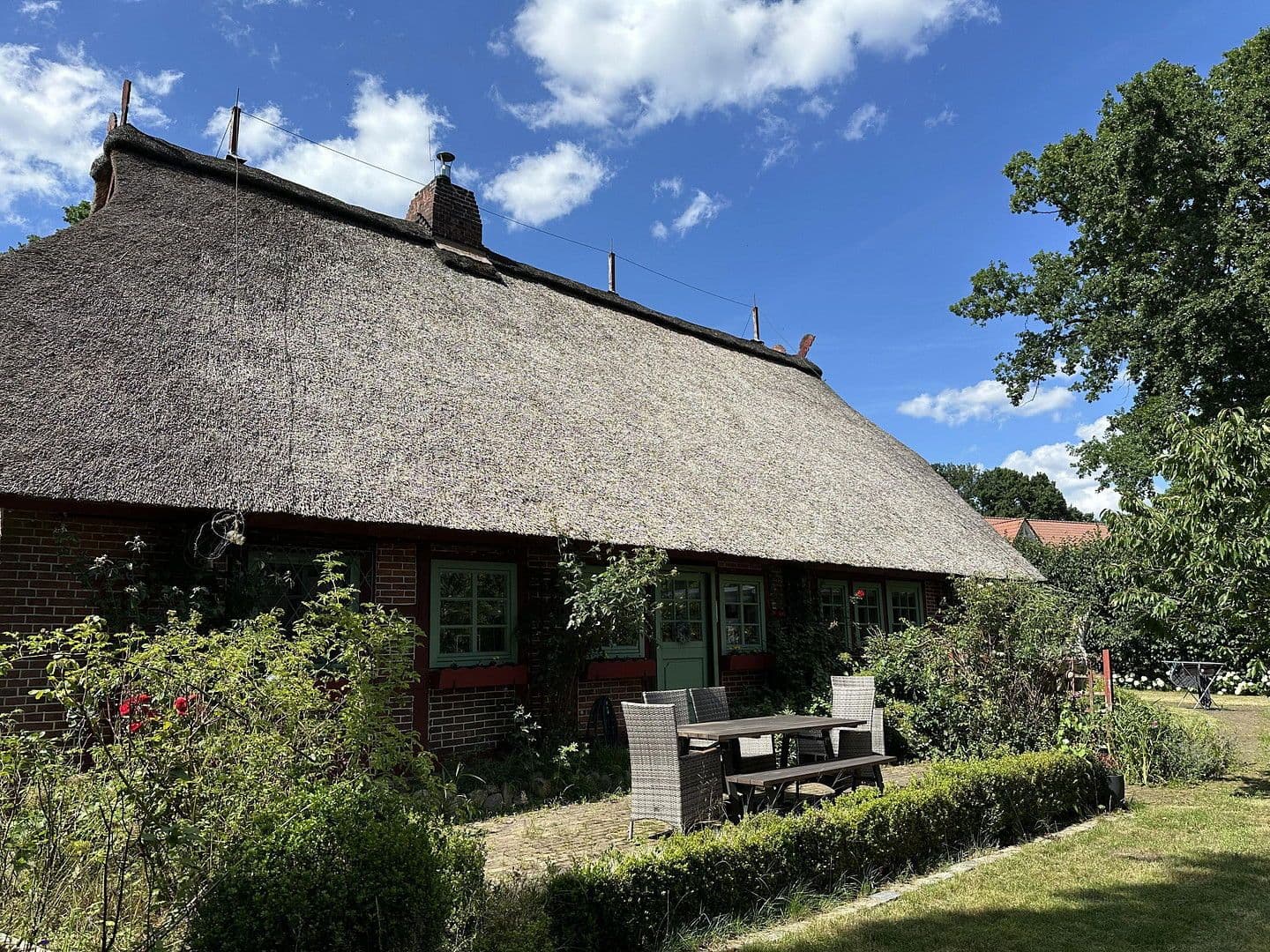 Prodej domu 170 m², pozemek 943 m², Salzhausen, Dolní Sasko Prodej domu 170 m², pozemek 943 m², Salzhausen, Dolní Sasko