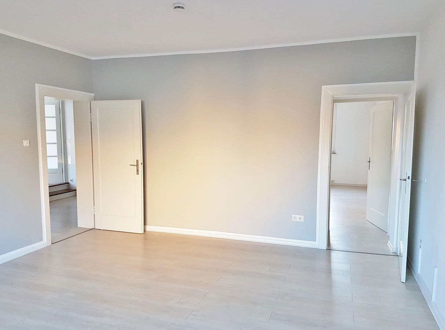 Pronájem bytu 6+1 156 m², Hildesheim, Dolní Sasko Pronájem bytu 6+1 156 m², Hildesheim, Dolní Sasko