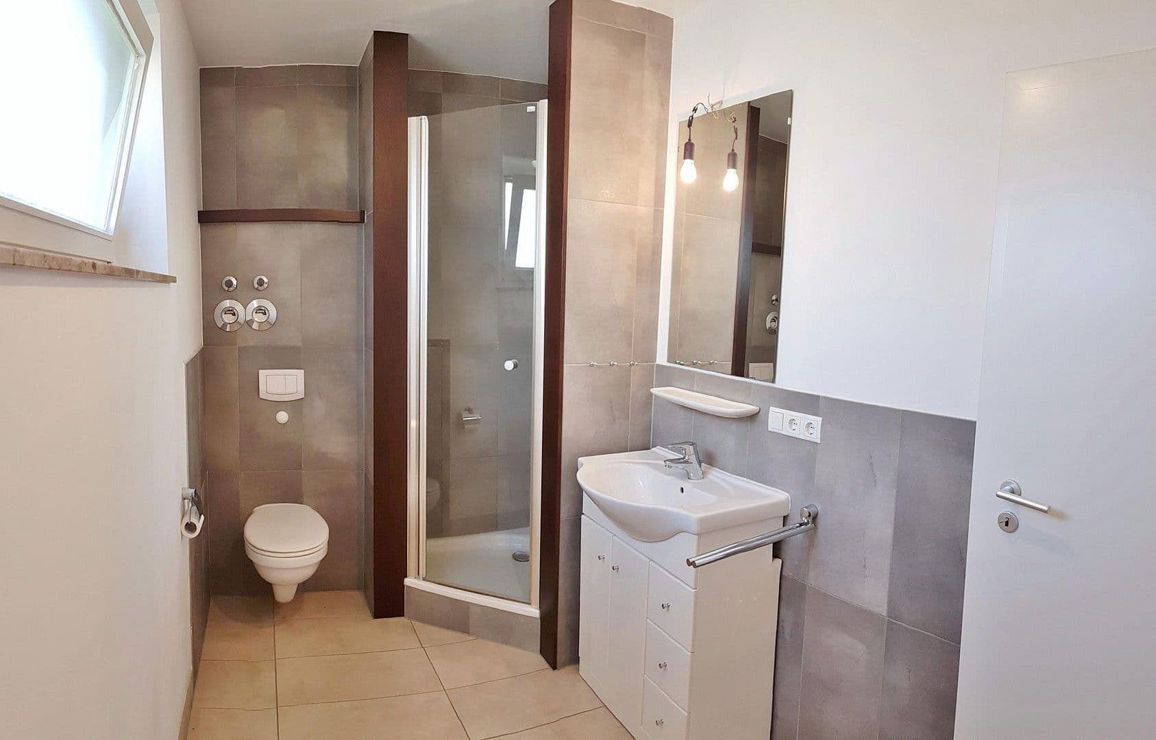 Pronájem bytu 6+1 156 m², Hildesheim, Dolní Sasko Pronájem bytu 6+1 156 m², Hildesheim, Dolní Sasko