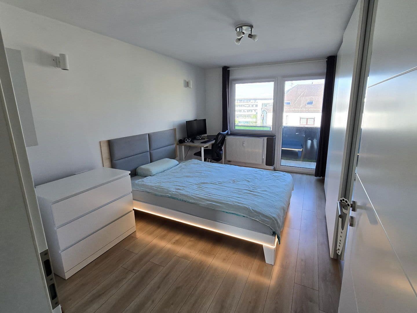 Prodej bytu 3+1 57 m², Donauwörtherstr. 91, Augsburg, Bavorsko Prodej bytu 3+1 57 m², Donauwörtherstr. 91, Augsburg, Bavorsko