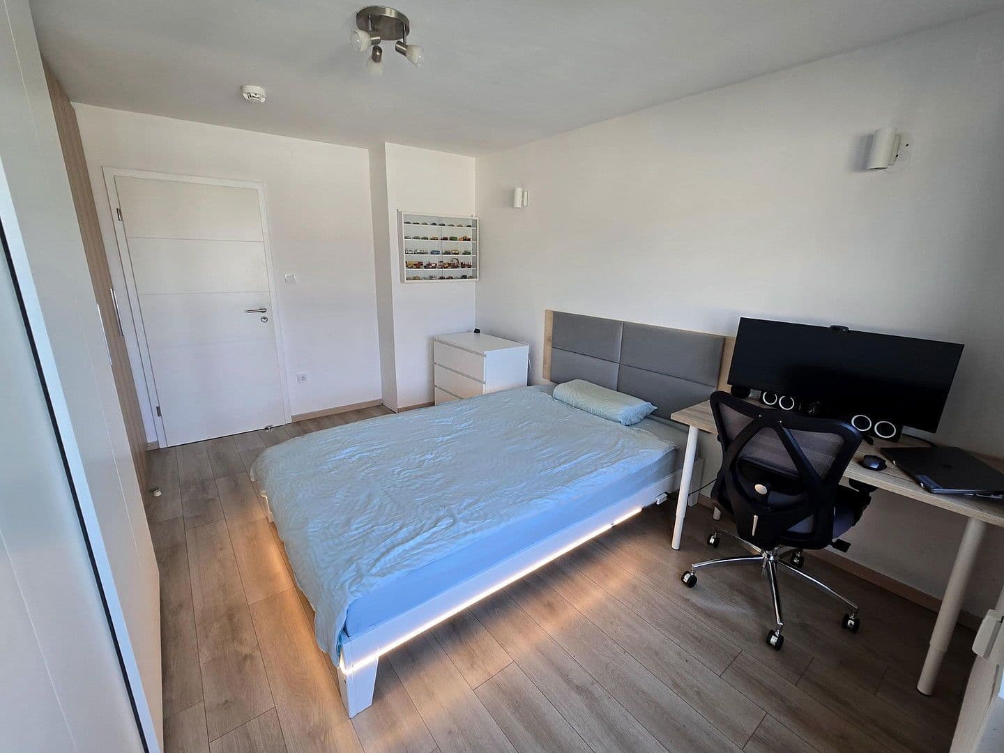 Prodej bytu 3+1 57 m², Donauwörtherstr. 91, Augsburg, Bavorsko Prodej bytu 3+1 57 m², Donauwörtherstr. 91, Augsburg, Bavorsko