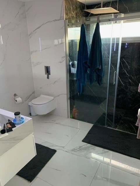 Prodej domu 170 m², pozemek 630 m², Triftstrasse 3, Pyrbaum, Bavorsko Prodej domu 170 m², pozemek 630 m², Triftstrasse 3, Pyrbaum, Bavorsko