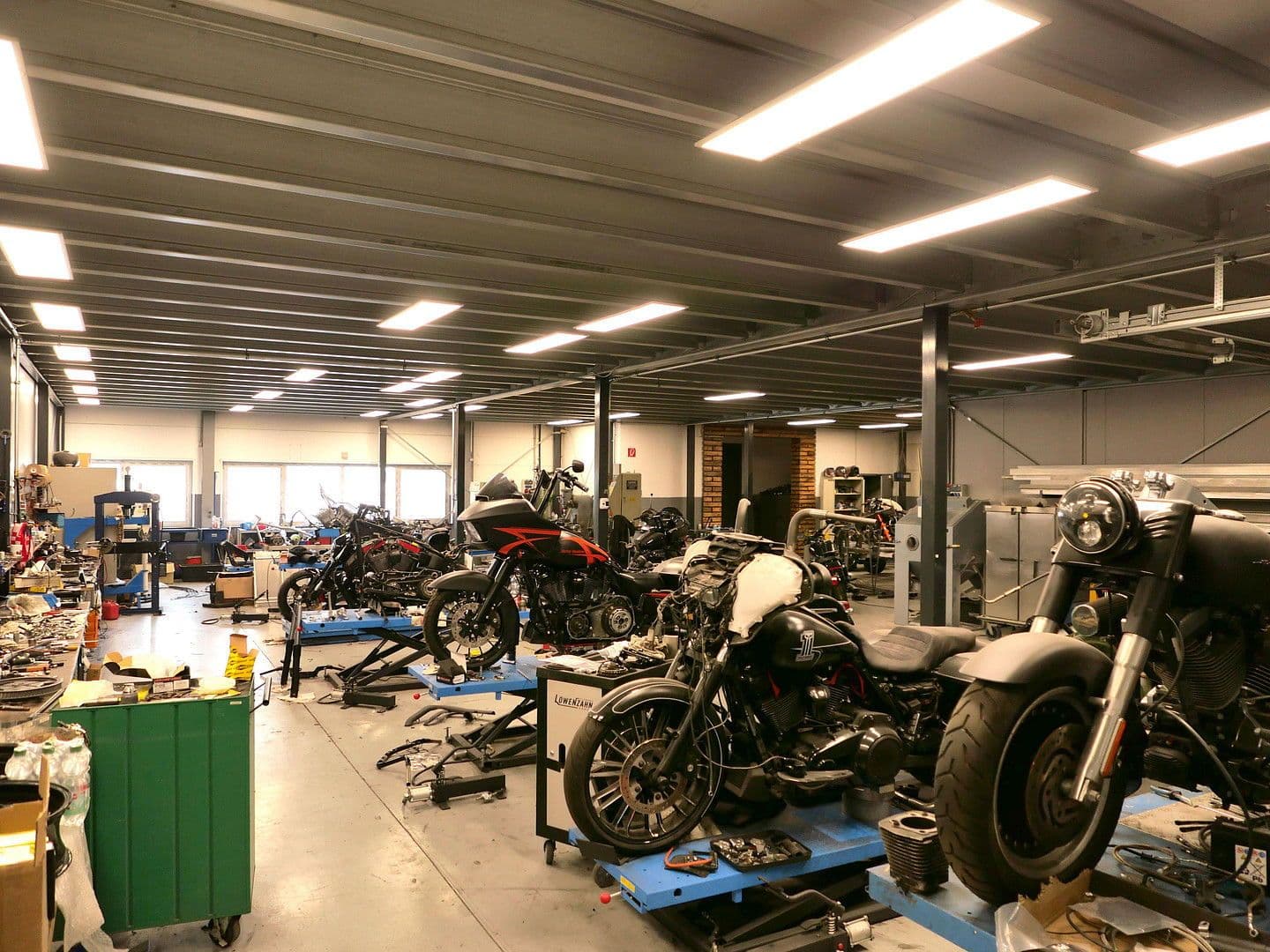 Prodej nebytového prostoru 3.272 m², Mühlheim am Main, Hessen Prodej nebytového prostoru 3.272 m², Mühlheim am Main, Hessen