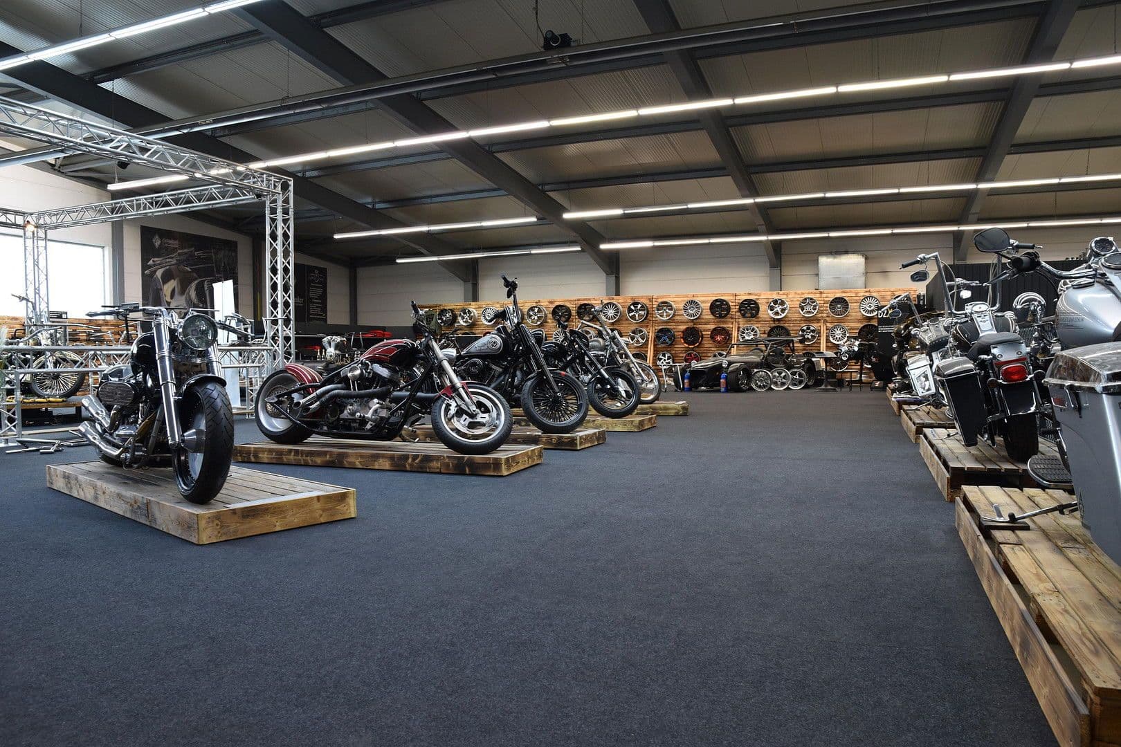 Prodej nebytového prostoru 3.272 m², Mühlheim am Main, Hessen Prodej nebytového prostoru 3.272 m², Mühlheim am Main, Hessen