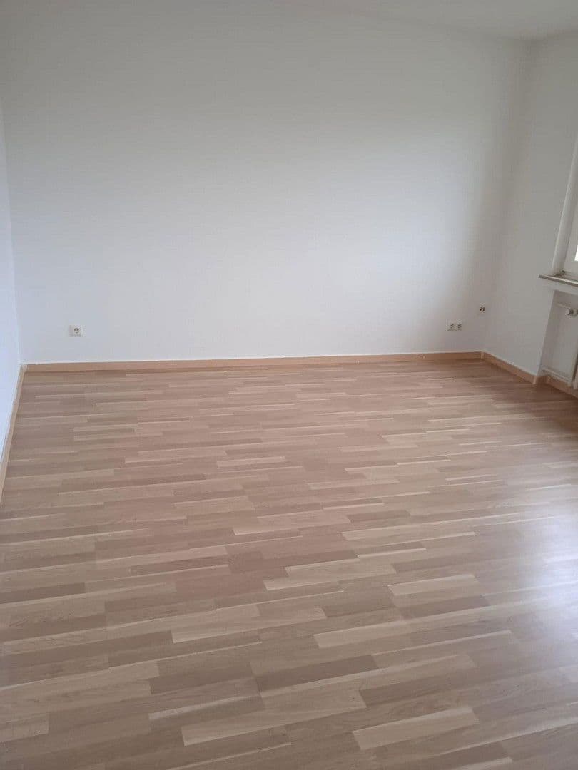 Pronájem bytu 2+1 63 m², Duisburg, Severní Porýní-Vestfálsko Pronájem bytu 2+1 63 m², Duisburg, Severní Porýní-Vestfálsko