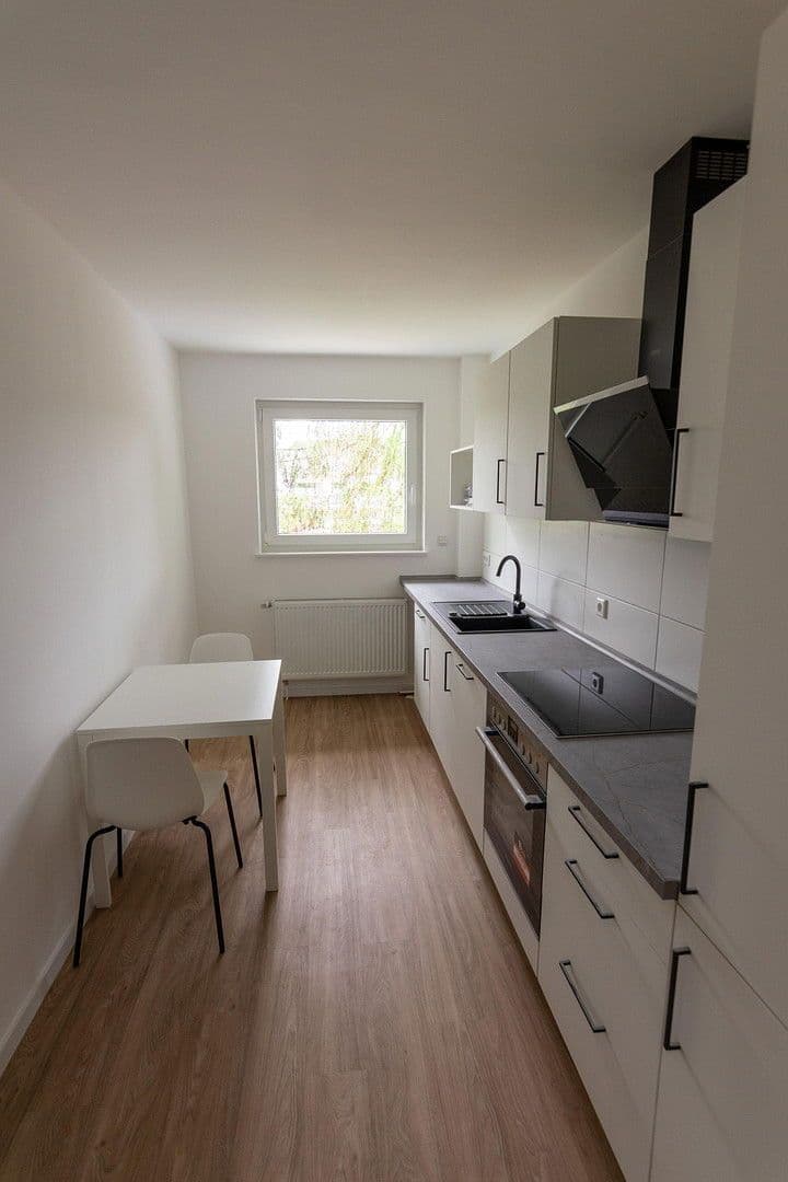 Pronájem bytu 2+1 61 m², Burgallee 36, Hanau, Hessen Pronájem bytu 2+1 61 m², Burgallee 36, Hanau, Hessen