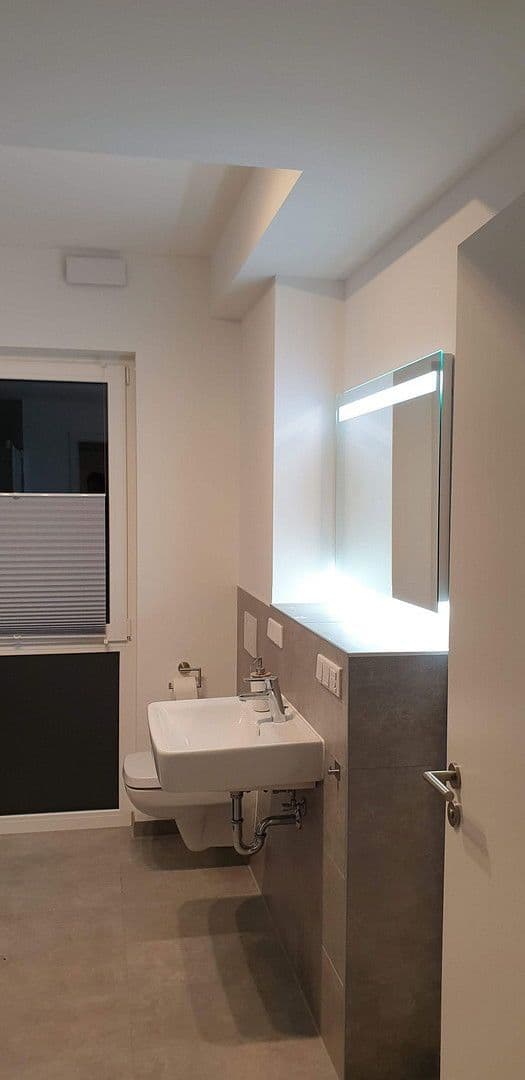 Pronájem bytu 2+1 74 m², Gotenweg 4, Braunschweig, Dolní Sasko Pronájem bytu 2+1 74 m², Gotenweg 4, Braunschweig, Dolní Sasko