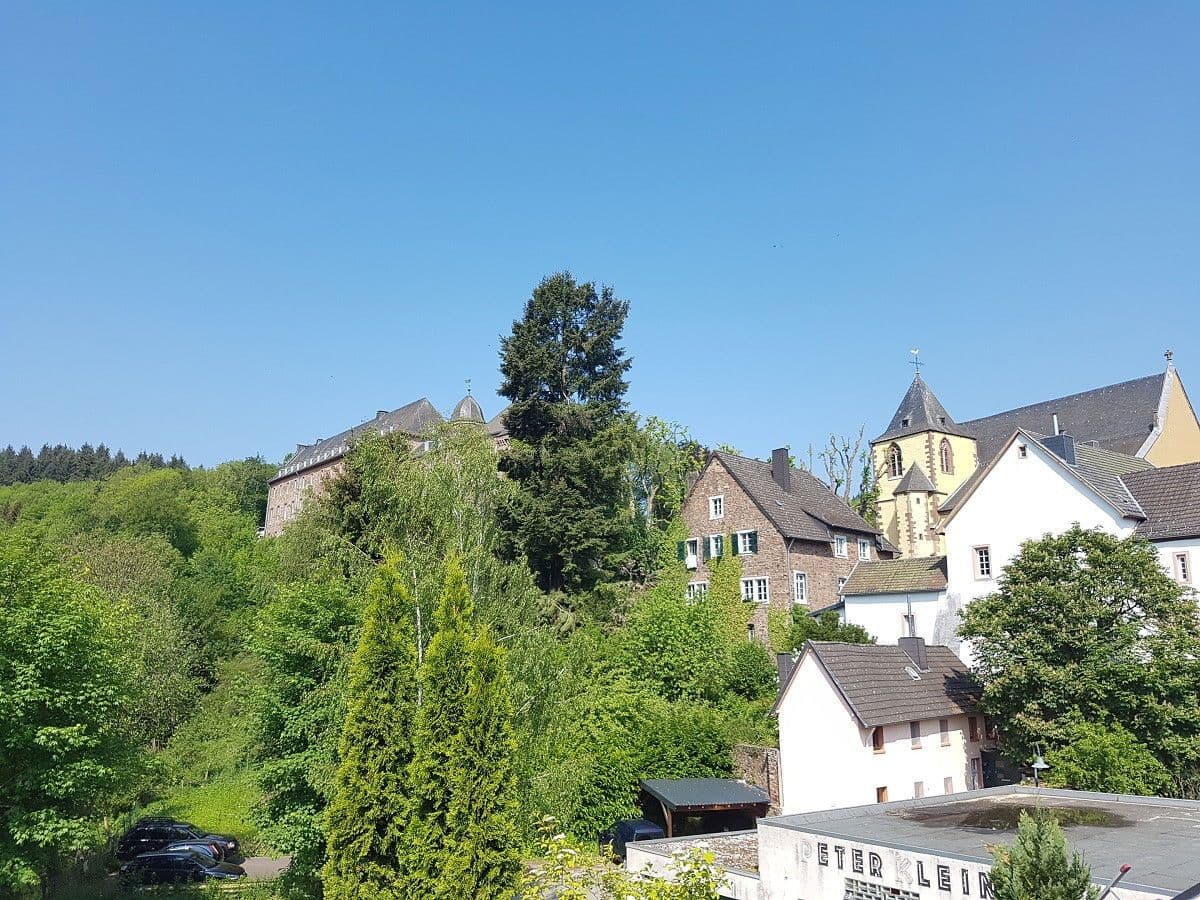 Pronájem bytu 2+1 55 m², Schleiden, Severní Porýní-Vestfálsko Pronájem bytu 2+1 55 m², Schleiden, Severní Porýní-Vestfálsko