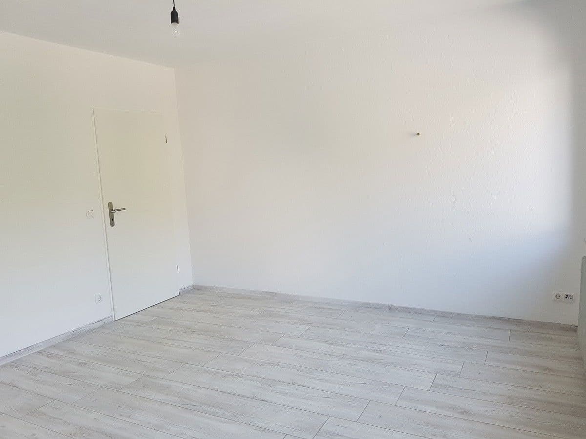 Pronájem bytu 2+1 55 m², Schleiden, Severní Porýní-Vestfálsko Pronájem bytu 2+1 55 m², Schleiden, Severní Porýní-Vestfálsko