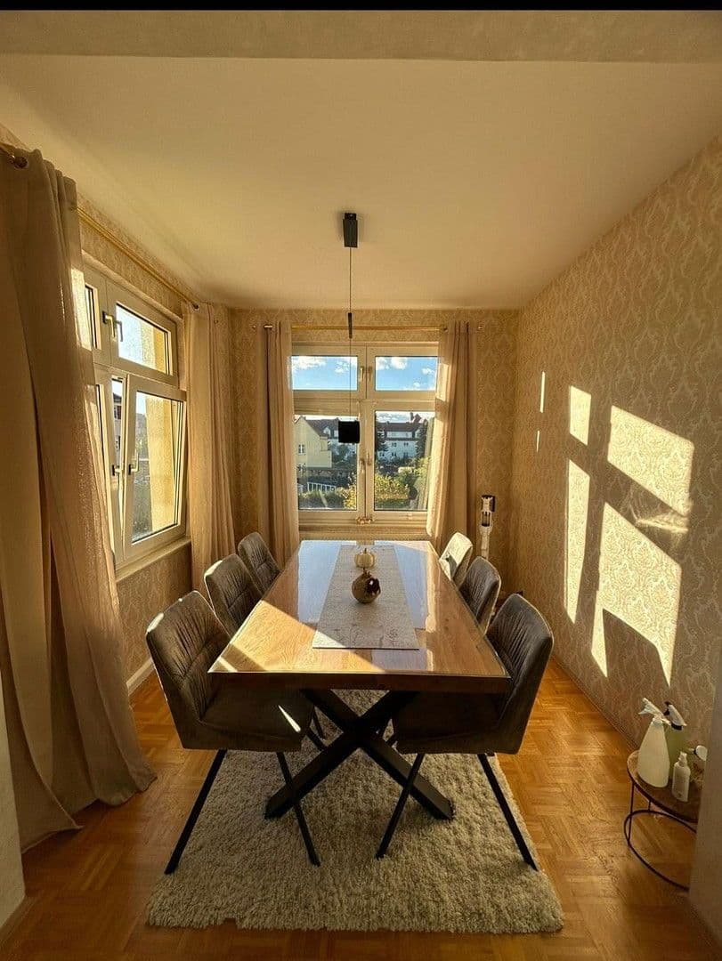 Pronájem bytu 2+1 71 m², A.-Dürer-Str. 7, Naumburg (Saale), Sasko-Anhaltsko Pronájem bytu 2+1 71 m², A.-Dürer-Str. 7, Naumburg (Saale), Sasko-Anhaltsko