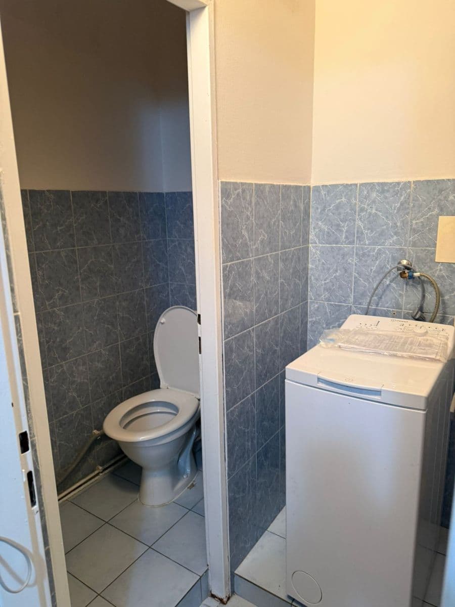 Pronájem bytu 30 m², Vrchlického, Praha, Praha Pronájem bytu 30 m², Vrchlického, Praha, Praha