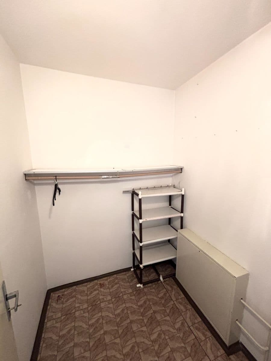 Prodej bytu 1+kk 33 m², Urbinská, Český Krumlov, Jihočeský kraj Prodej bytu 1+kk 33 m², Urbinská, Český Krumlov, Jihočeský kraj