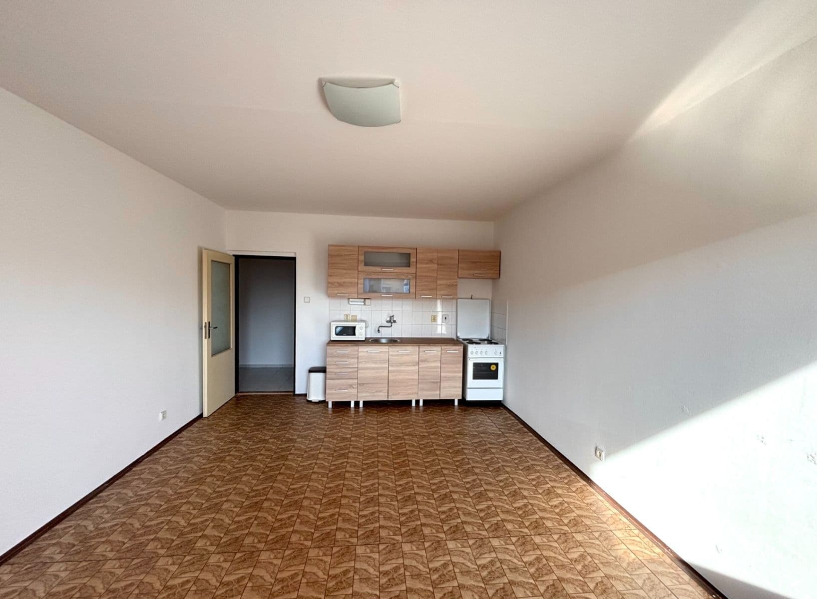 Prodej bytu 1+kk 33 m², Urbinská, Český Krumlov, Jihočeský kraj Prodej bytu 1+kk 33 m², Urbinská, Český Krumlov, Jihočeský kraj