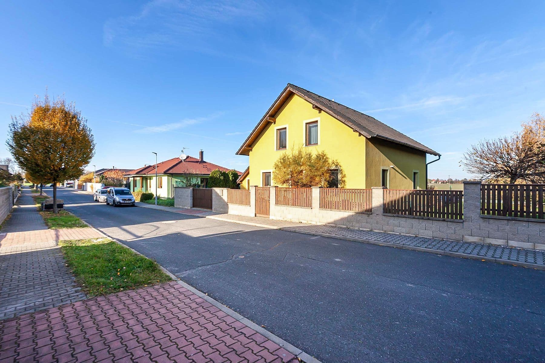 Prodej domu 688 m², pozemek 810 m², Radim, Středočeský kraj Prodej domu 688 m², pozemek 810 m², Radim, Středočeský kraj