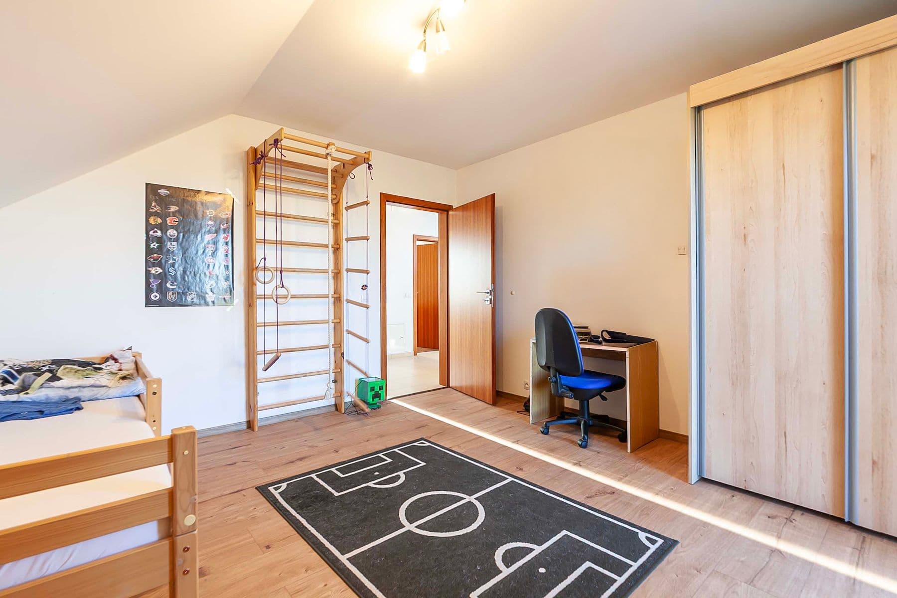 Prodej domu 688 m², pozemek 810 m², Radim, Středočeský kraj Prodej domu 688 m², pozemek 810 m², Radim, Středočeský kraj