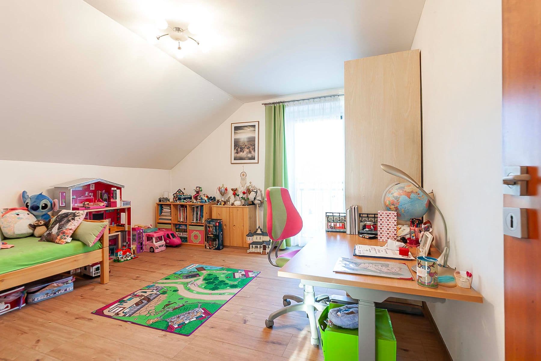 Prodej domu 688 m², pozemek 810 m², Radim, Středočeský kraj Prodej domu 688 m², pozemek 810 m², Radim, Středočeský kraj