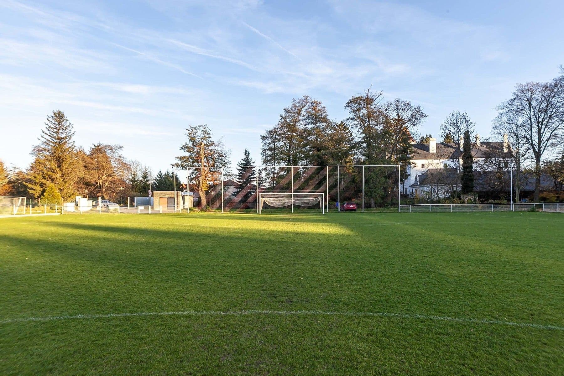 Prodej domu 688 m², pozemek 810 m², Radim, Středočeský kraj Prodej domu 688 m², pozemek 810 m², Radim, Středočeský kraj