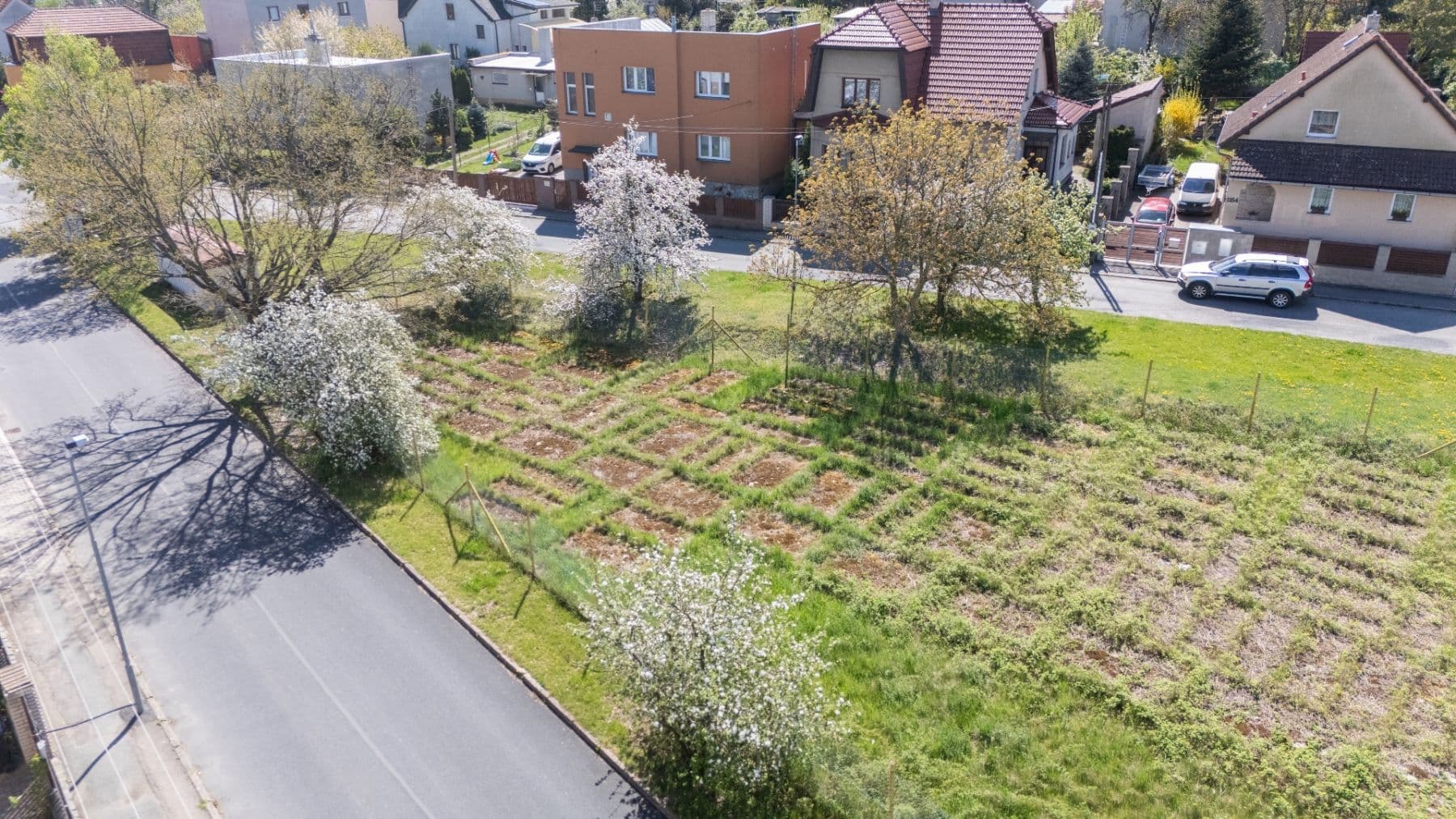 Prodej pozemku 1.006 m², Hakenova, Úvaly, Středočeský kraj Prodej pozemku 1.006 m², Hakenova, Úvaly, Středočeský kraj