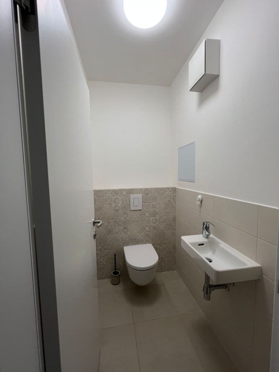 Pronájem bytu 2+1 54 m², Klincová, Ružinov, Bratislavský kraj Pronájem bytu 2+1 54 m², Klincová, Ružinov, Bratislavský kraj