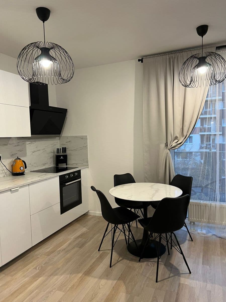 Pronájem bytu 2+1 54 m², Klincová, Ružinov, Bratislavský kraj Pronájem bytu 2+1 54 m², Klincová, Ružinov, Bratislavský kraj