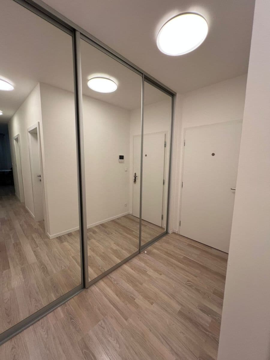 Pronájem bytu 2+1 54 m², Klincová, Ružinov, Bratislavský kraj Pronájem bytu 2+1 54 m², Klincová, Ružinov, Bratislavský kraj