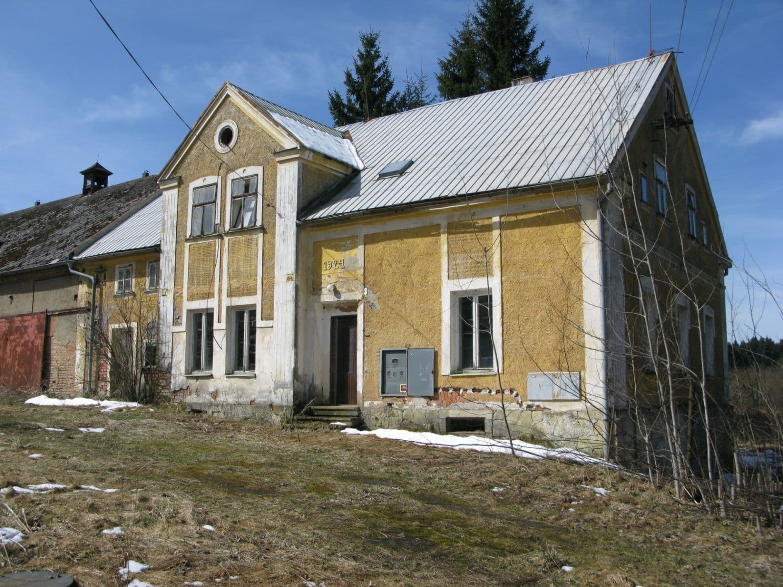 Prodej domu 165 m², pozemek 518 m², Teplá, Karlovarský kraj Prodej domu 165 m², pozemek 518 m², Teplá, Karlovarský kraj