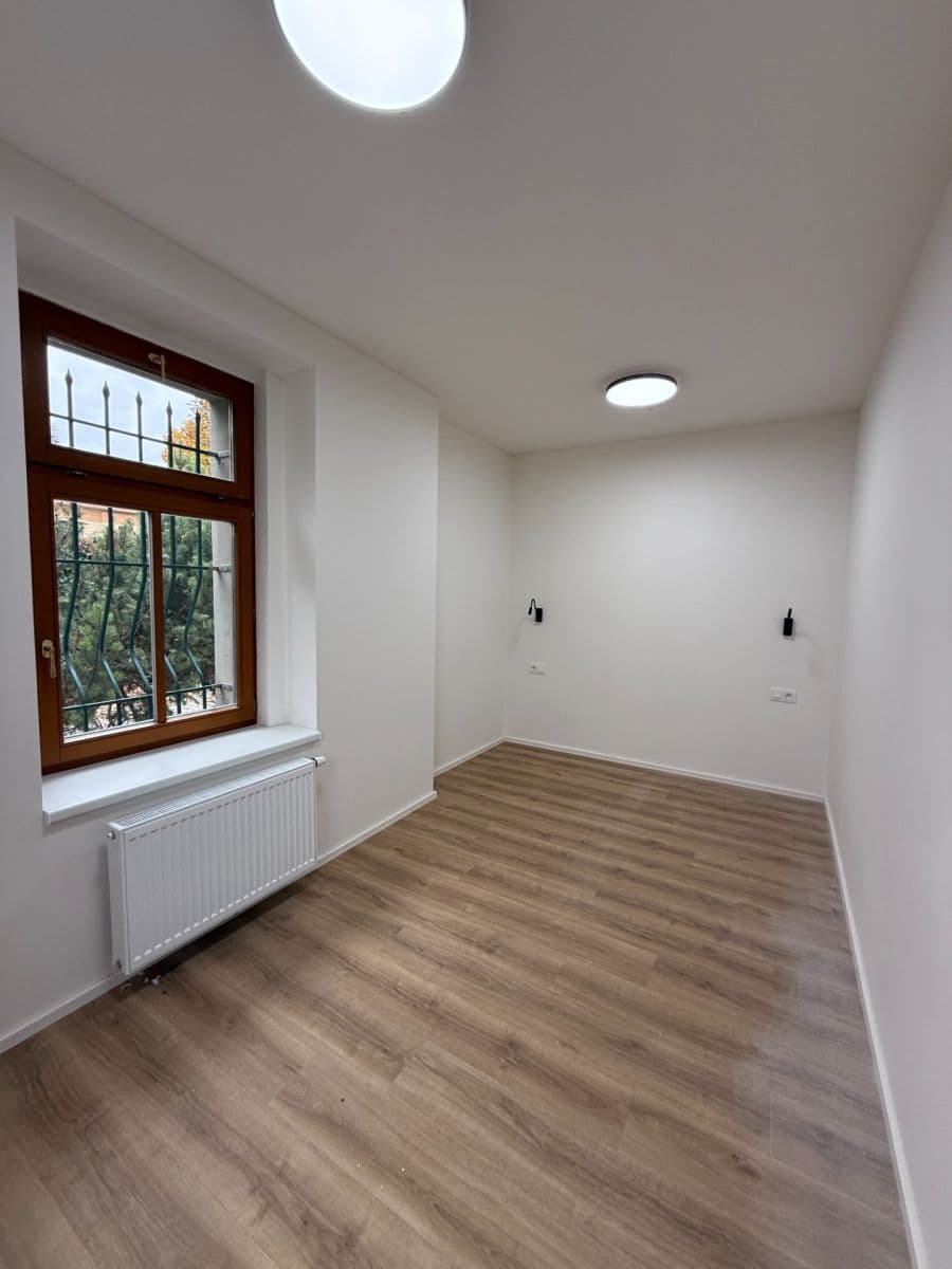 Pronájem bytu 2+kk 35 m², Jenečská, Praha, Praha Pronájem bytu 2+kk 35 m², Jenečská, Praha, Praha