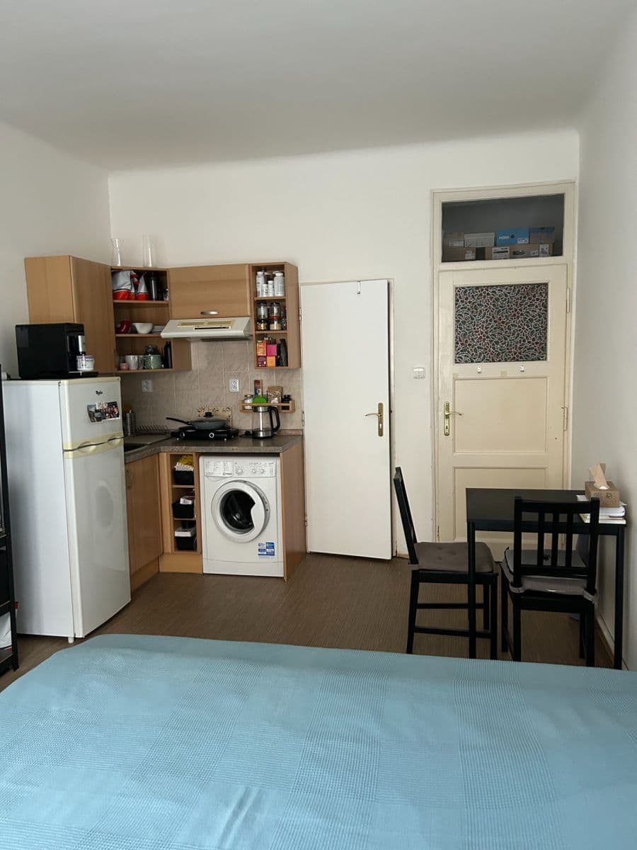 Pronájem bytu Garsoniéra 25 m², Oldřichova, Praha, Praha Pronájem bytu Garsoniéra 25 m², Oldřichova, Praha, Praha