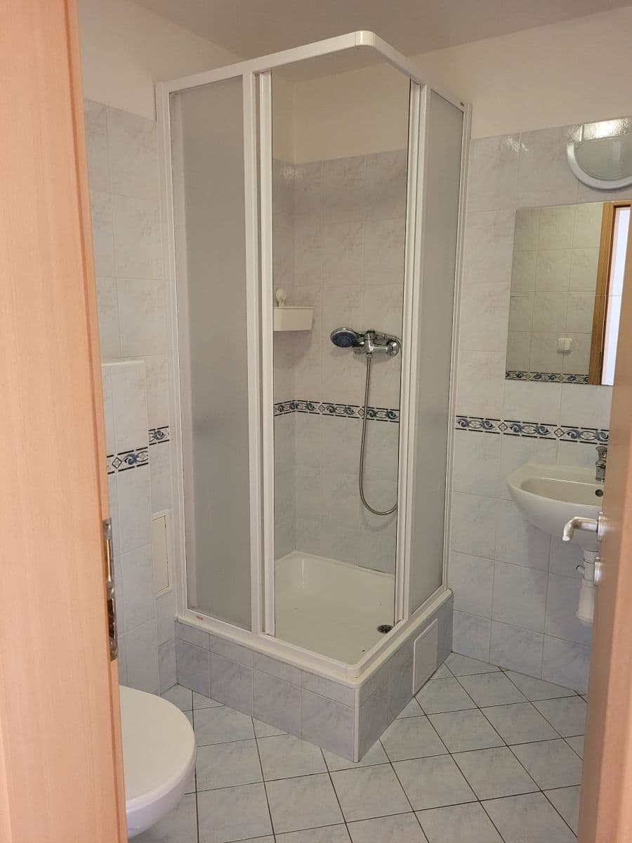 Pronájem bytu 1+kk 28 m², Nuselská, Praha, Praha Pronájem bytu 1+kk 28 m², Nuselská, Praha, Praha