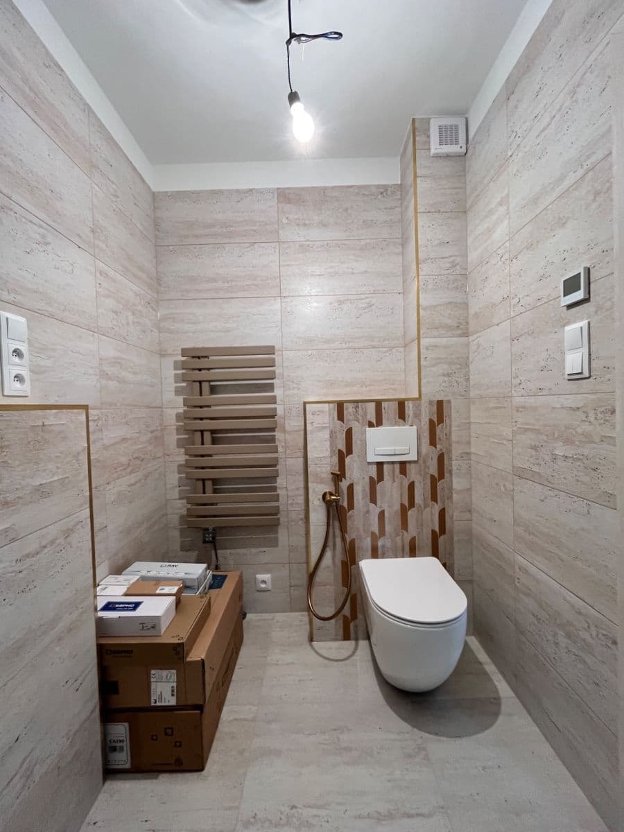 Prodej domu 160 m², pozemek 700 m², Sadov, Karlovarský kraj Prodej domu 160 m², pozemek 700 m², Sadov, Karlovarský kraj