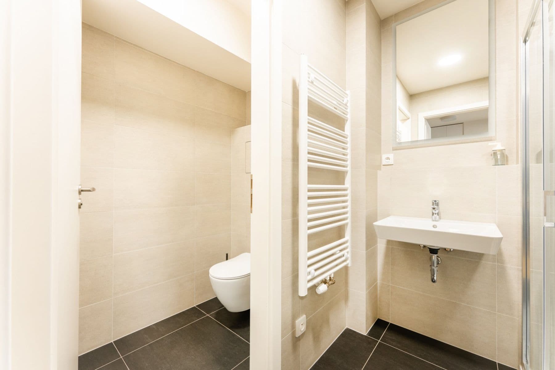 Pronájem bytu 44 m², V Háji, Praha, Praha Pronájem bytu 44 m², V Háji, Praha, Praha