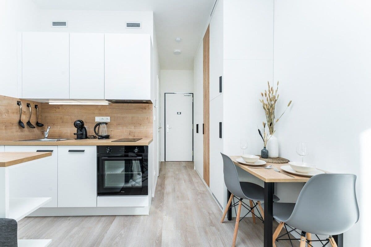 Pronájem bytu 20 m², Plzeňská, Praha, Praha Pronájem bytu 20 m², Plzeňská, Praha, Praha