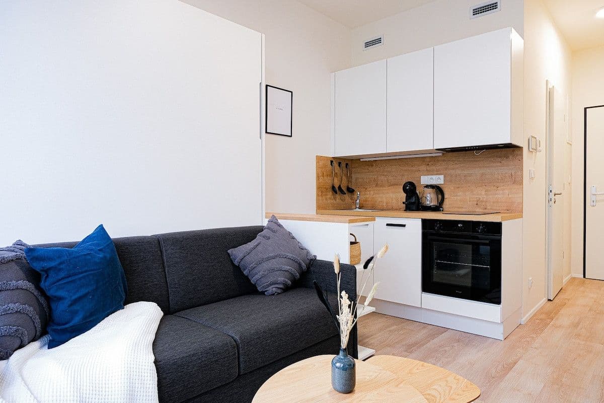 Pronájem bytu 20 m², Plzeňská, Praha, Praha Pronájem bytu 20 m², Plzeňská, Praha, Praha