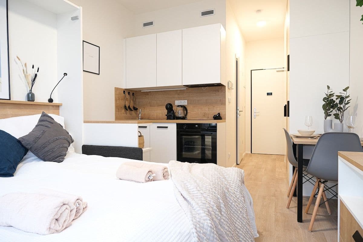 Pronájem bytu 20 m², Plzeňská, Praha, Praha Pronájem bytu 20 m², Plzeňská, Praha, Praha