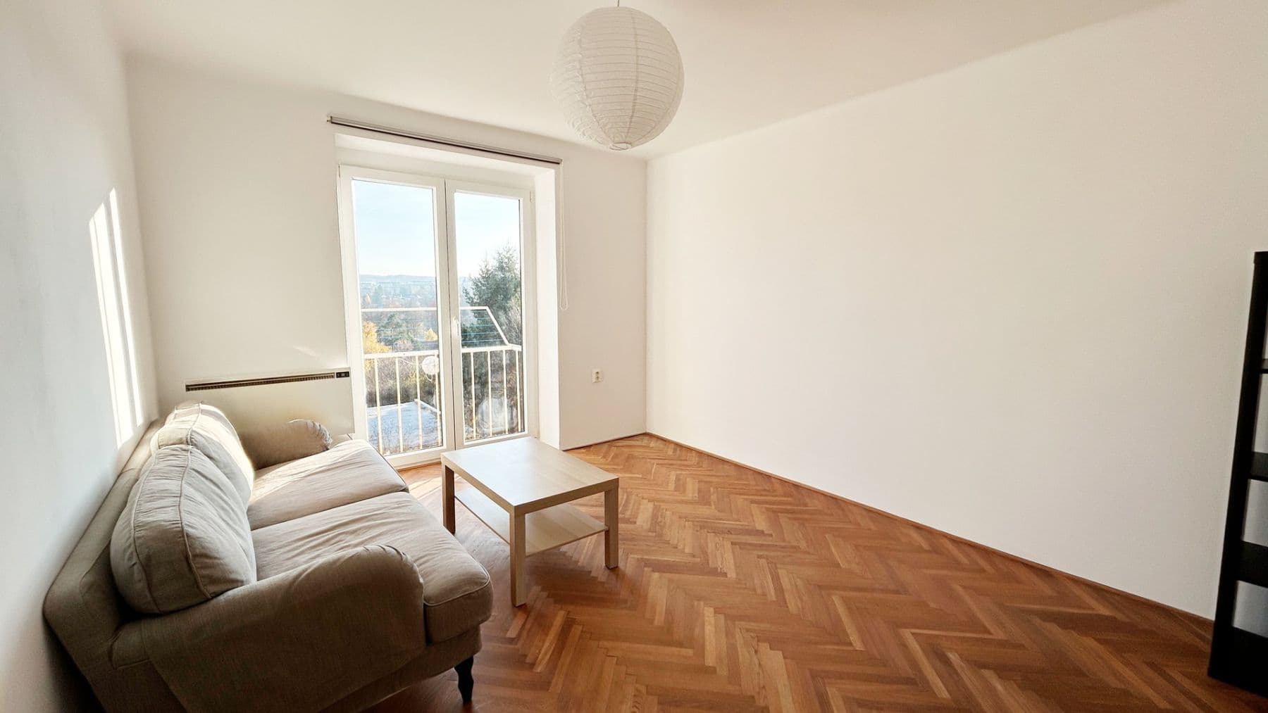 Pronájem bytu 2+1 53 m², Lhotecká, Mníšek pod Brdy, Středočeský kraj Pronájem bytu 2+1 53 m², Lhotecká, Mníšek pod Brdy, Středočeský kraj