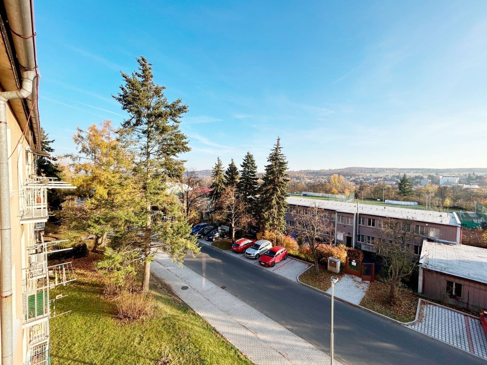 Pronájem bytu 2+1 53 m², Lhotecká, Mníšek pod Brdy, Středočeský kraj Pronájem bytu 2+1 53 m², Lhotecká, Mníšek pod Brdy, Středočeský kraj