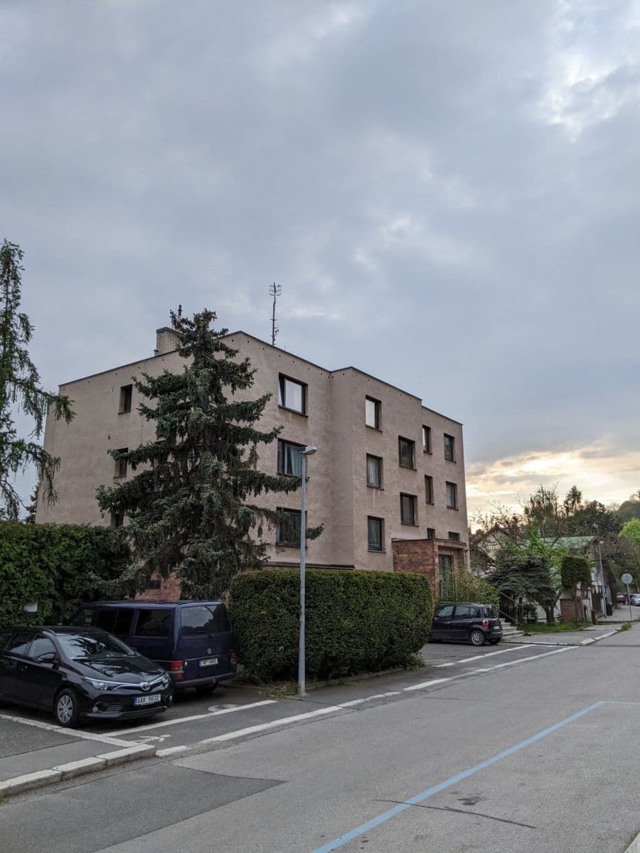 Pronájem bytu 2+kk 47 m², Nad Palatou, Praha, Praha Pronájem bytu 2+kk 47 m², Nad Palatou, Praha, Praha