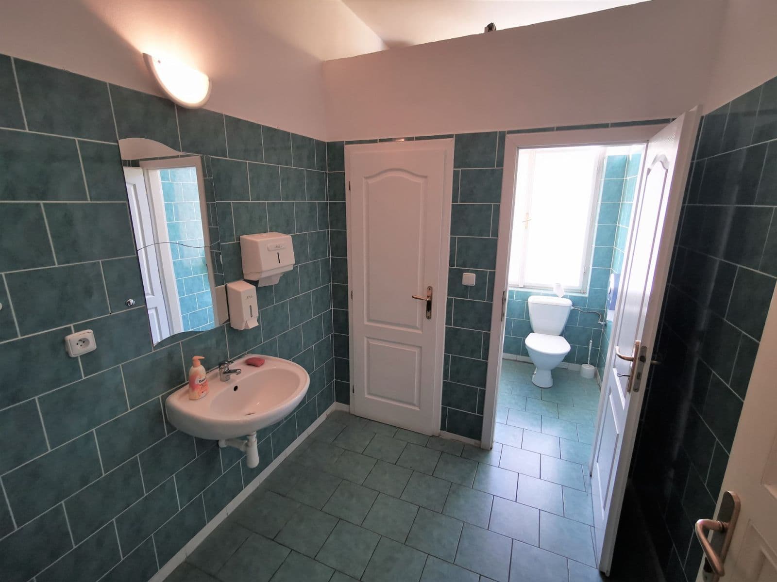 Pronájem kanceláře 29 m², Lublaňská, Praha, Praha Pronájem kanceláře 29 m², Lublaňská, Praha, Praha