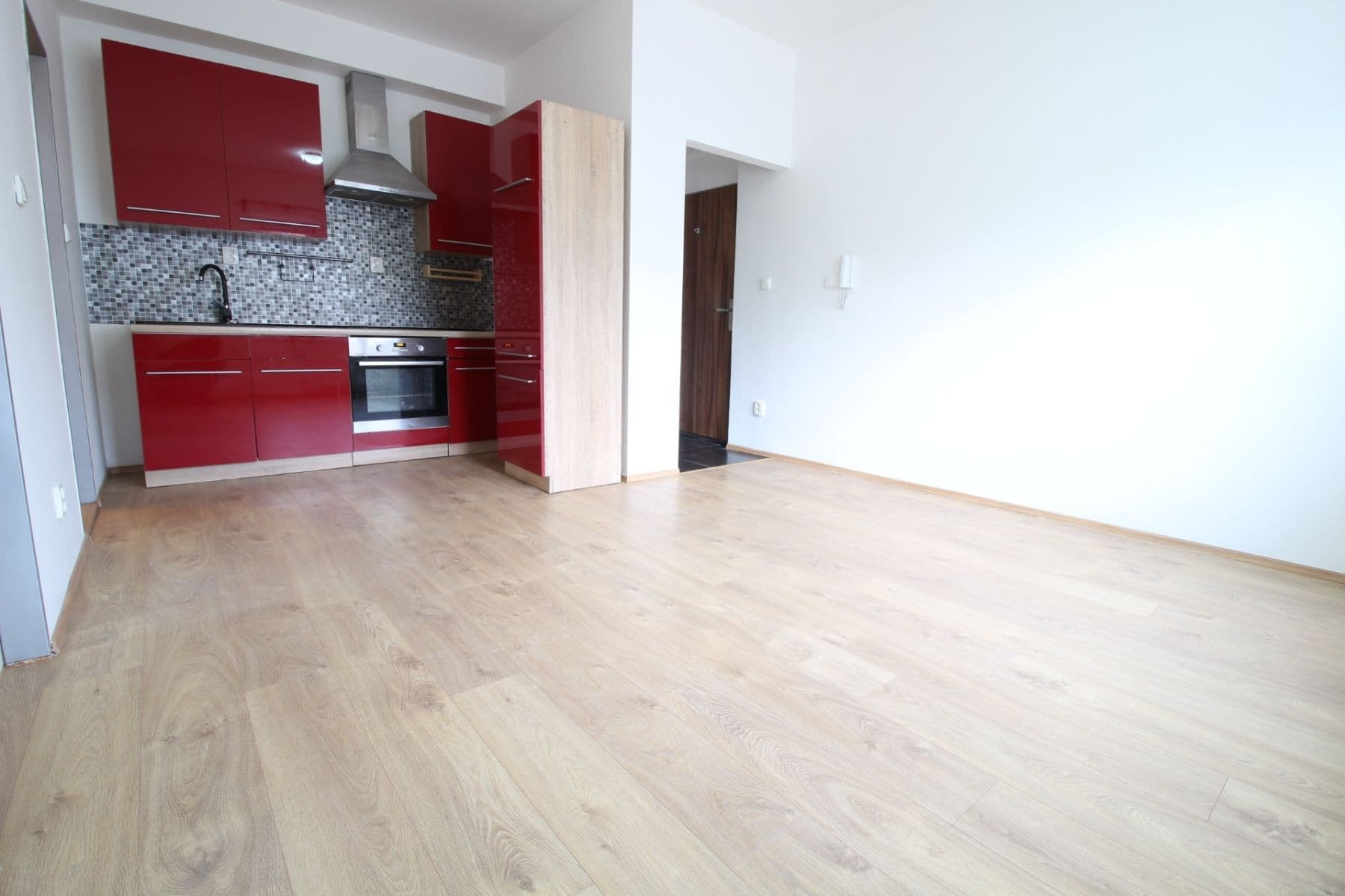 Pronájem bytu 2+kk 36 m², Českobrodská, Praha, Praha Pronájem bytu 2+kk 36 m², Českobrodská, Praha, Praha