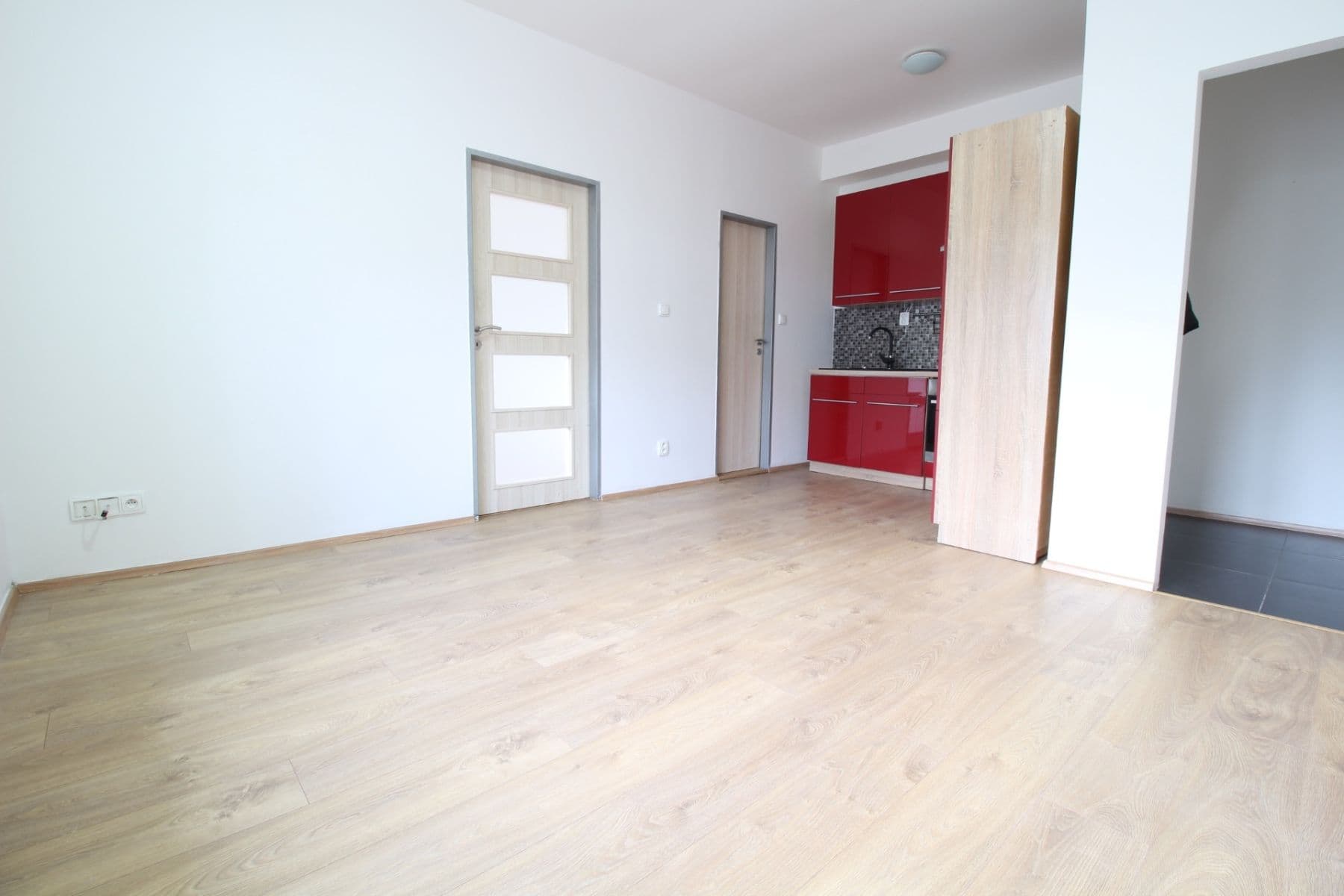 Pronájem bytu 2+kk 36 m², Českobrodská, Praha, Praha Pronájem bytu 2+kk 36 m², Českobrodská, Praha, Praha
