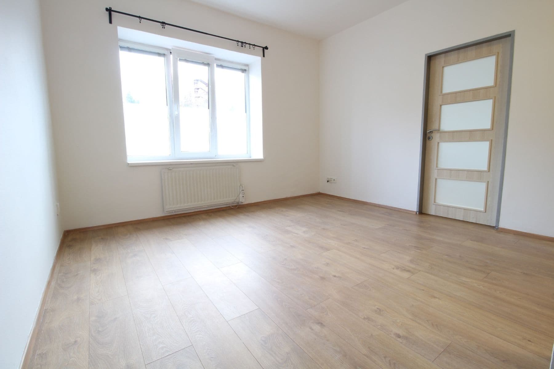 Pronájem bytu 2+kk 36 m², Českobrodská, Praha, Praha Pronájem bytu 2+kk 36 m², Českobrodská, Praha, Praha
